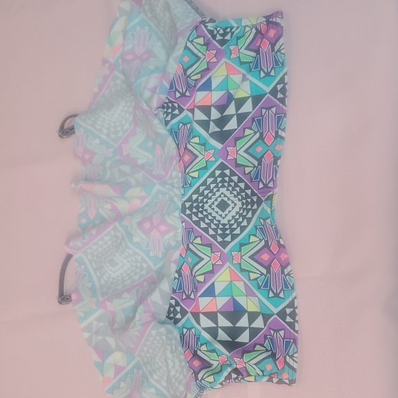 Malibu Barbie neon bikini top - Picture 9 of 9